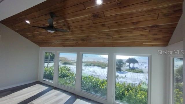 1013 W Peppertree Dr #115, Sarasota, FL 34242