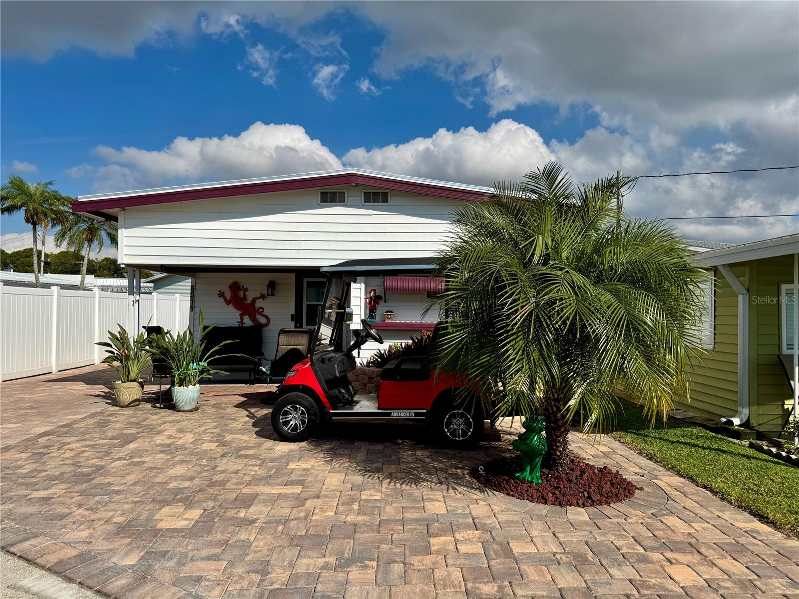 6519 Texas St, Bradenton, FL 34207