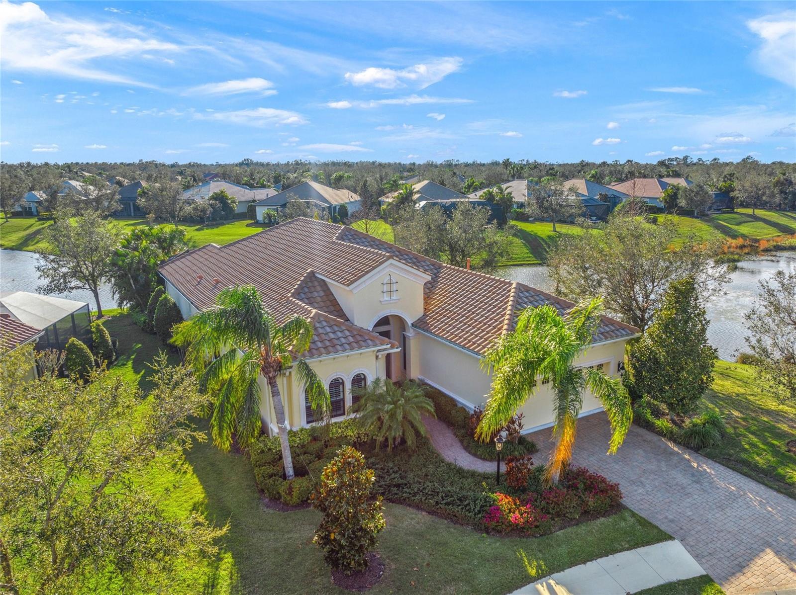 7108 Callander Cv, Lakewood Ranch, FL 34202