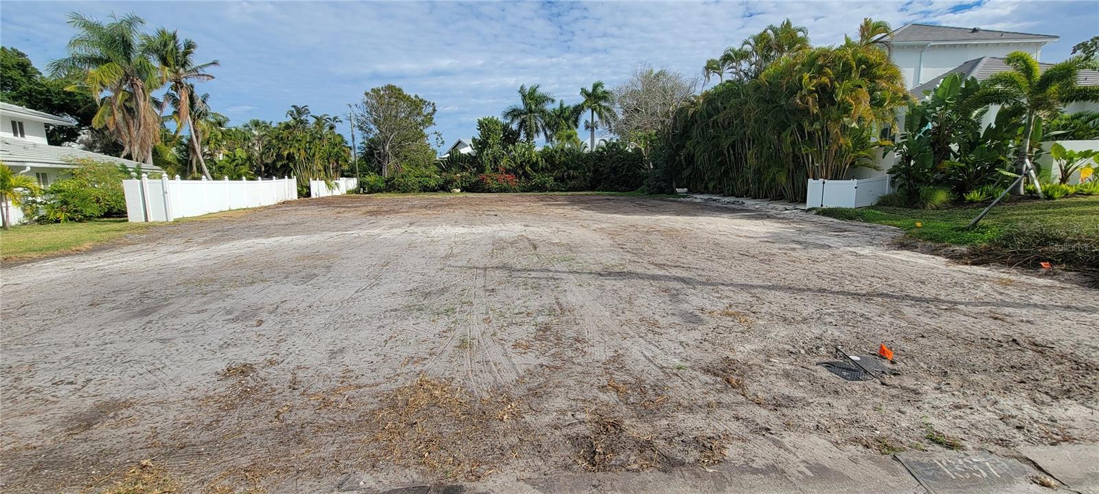 1397 Harbor Dr, Sarasota, FL 34239