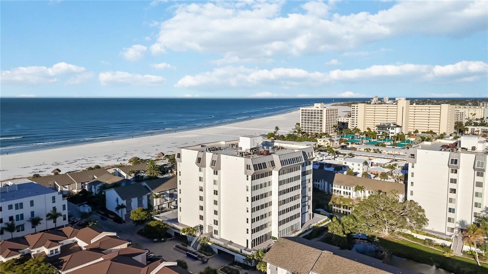 1055 W Peppertree Dr #505aa, Sarasota, FL 34242