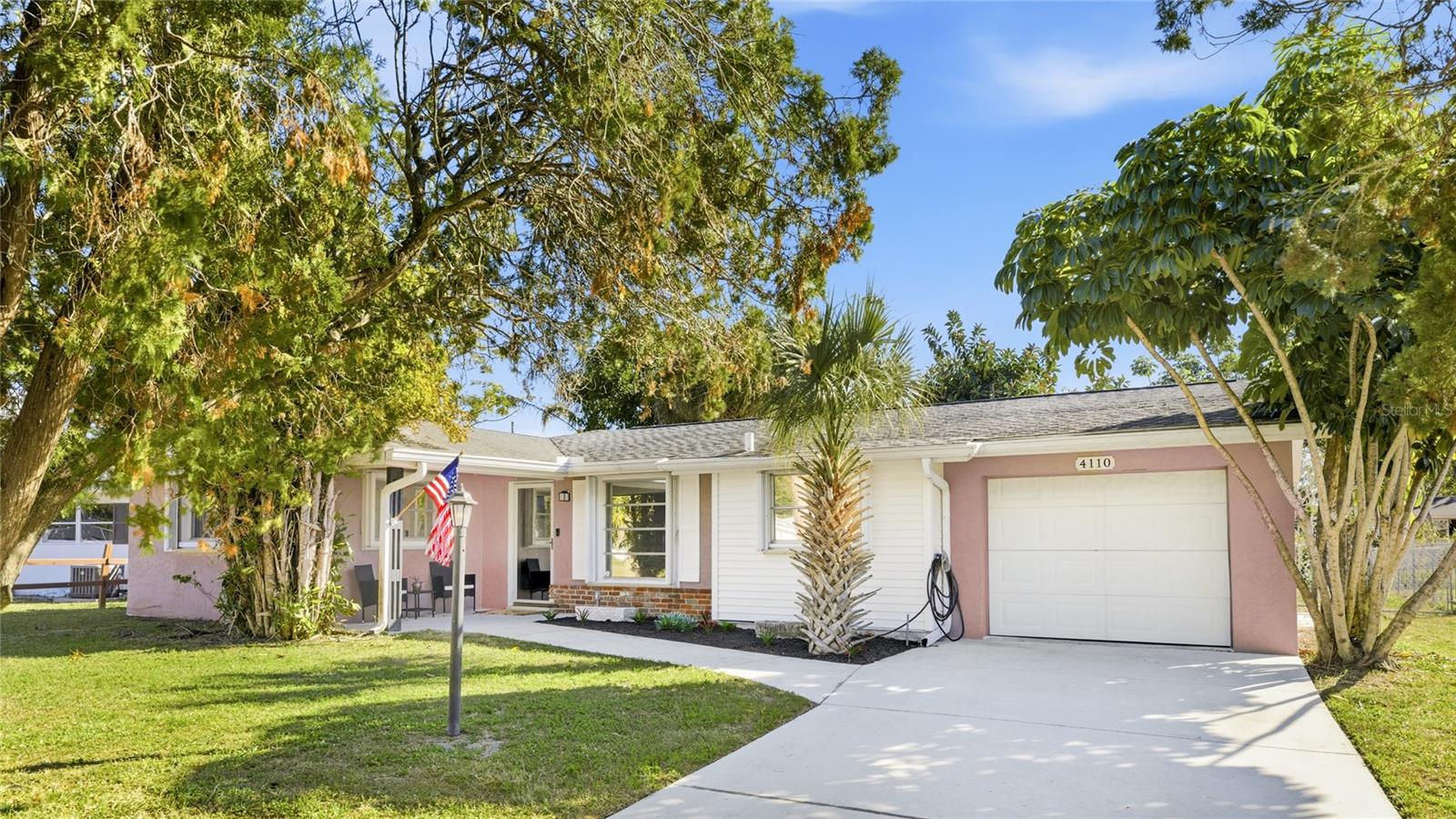 4110 Winthrop St, Sarasota, FL 34232