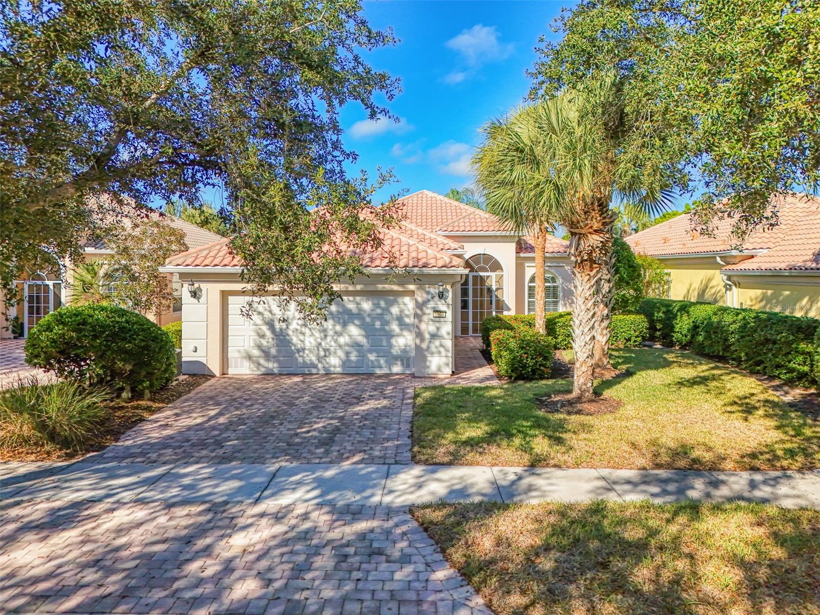 5970 Roseto Pl, Sarasota, FL 34238