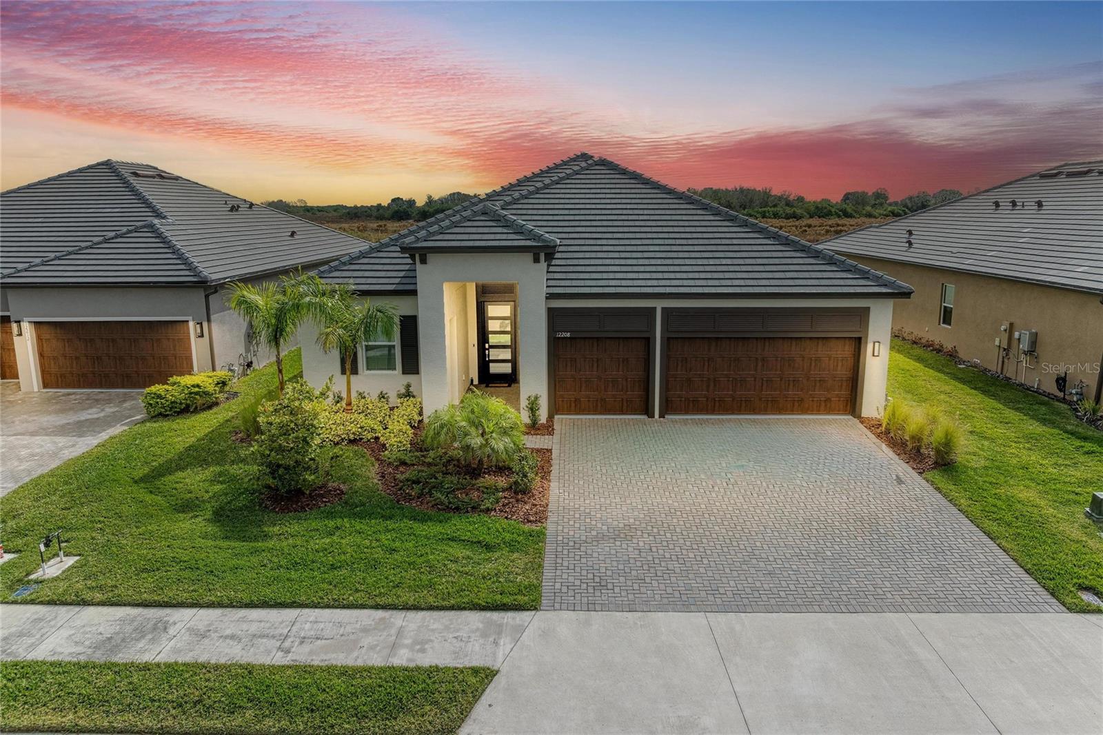 12208 Violet Jasper Dr, Parrish, FL 34219