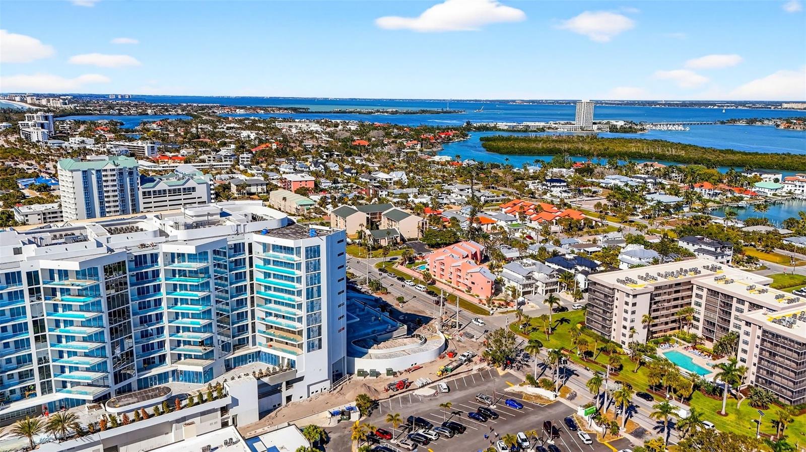 1102 Benjamin Franklin Dr #Ph 809, Sarasota, FL 34236