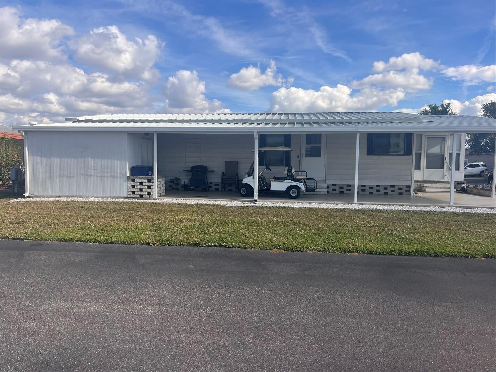 5316 53rd Ave E #M15, Bradenton, FL 34203