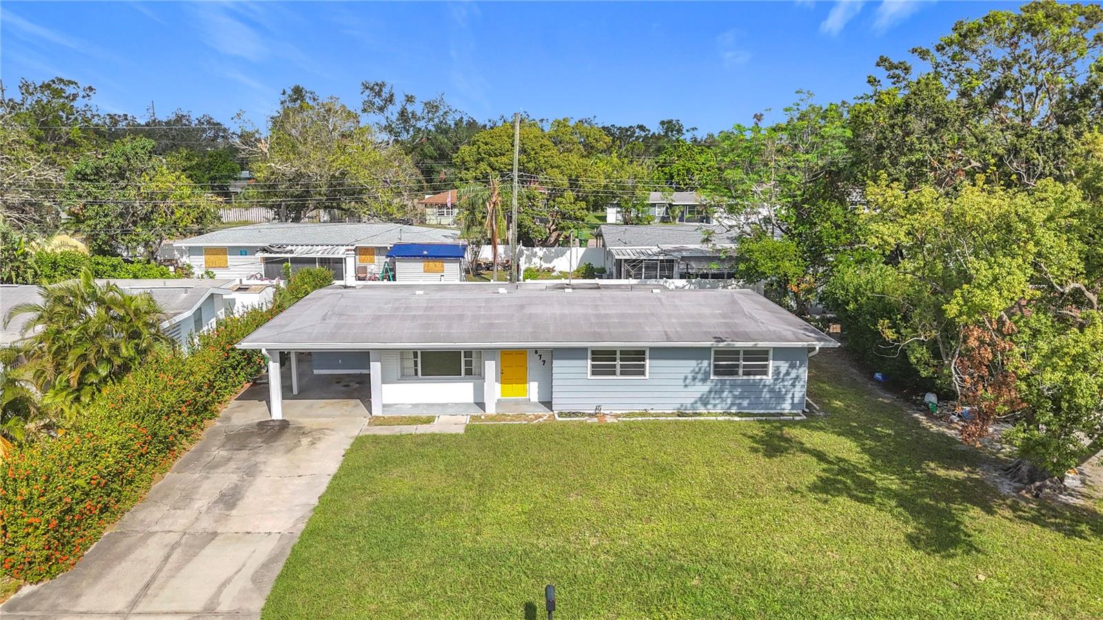 2877 Michigan St, Sarasota, FL 34237