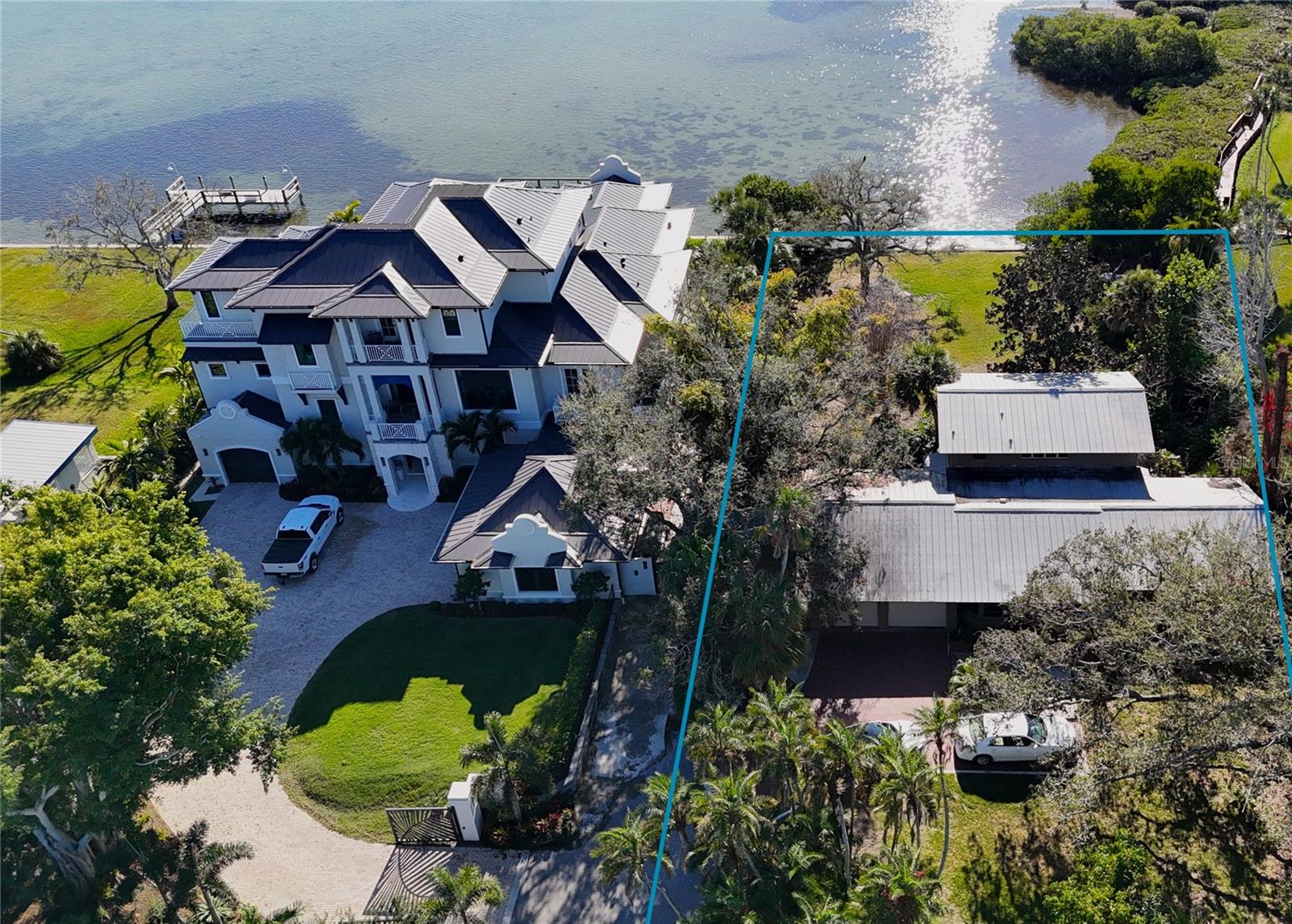 1621 Memory Ln, Sarasota, FL 34231