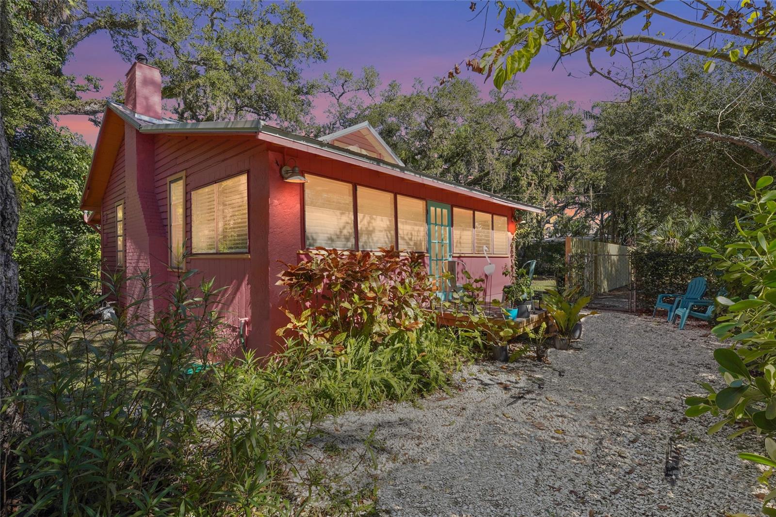 1333 Myrtle St, Sarasota, FL 34234