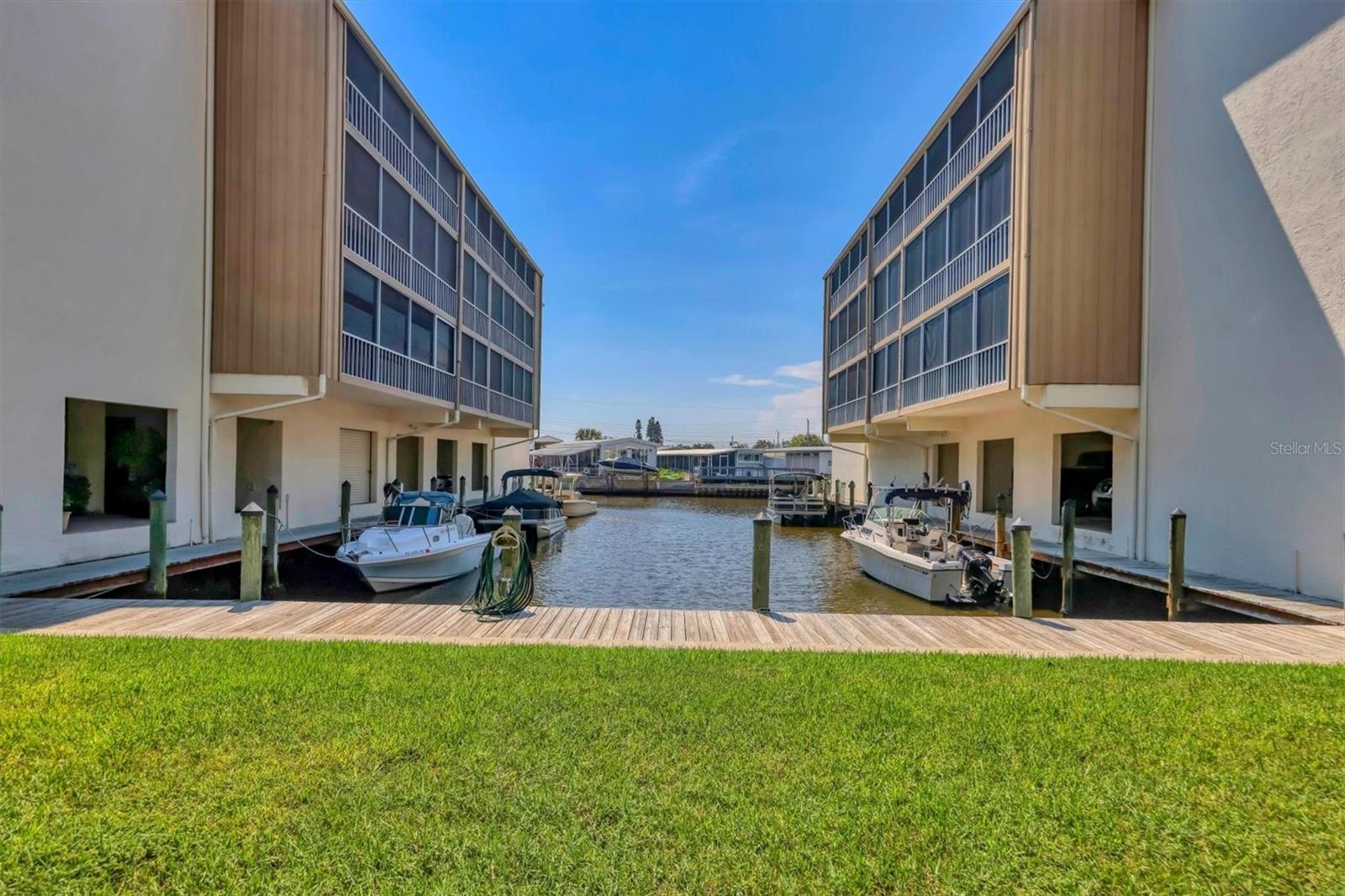 1714 69th Ave W #B404, Bradenton, FL 34207