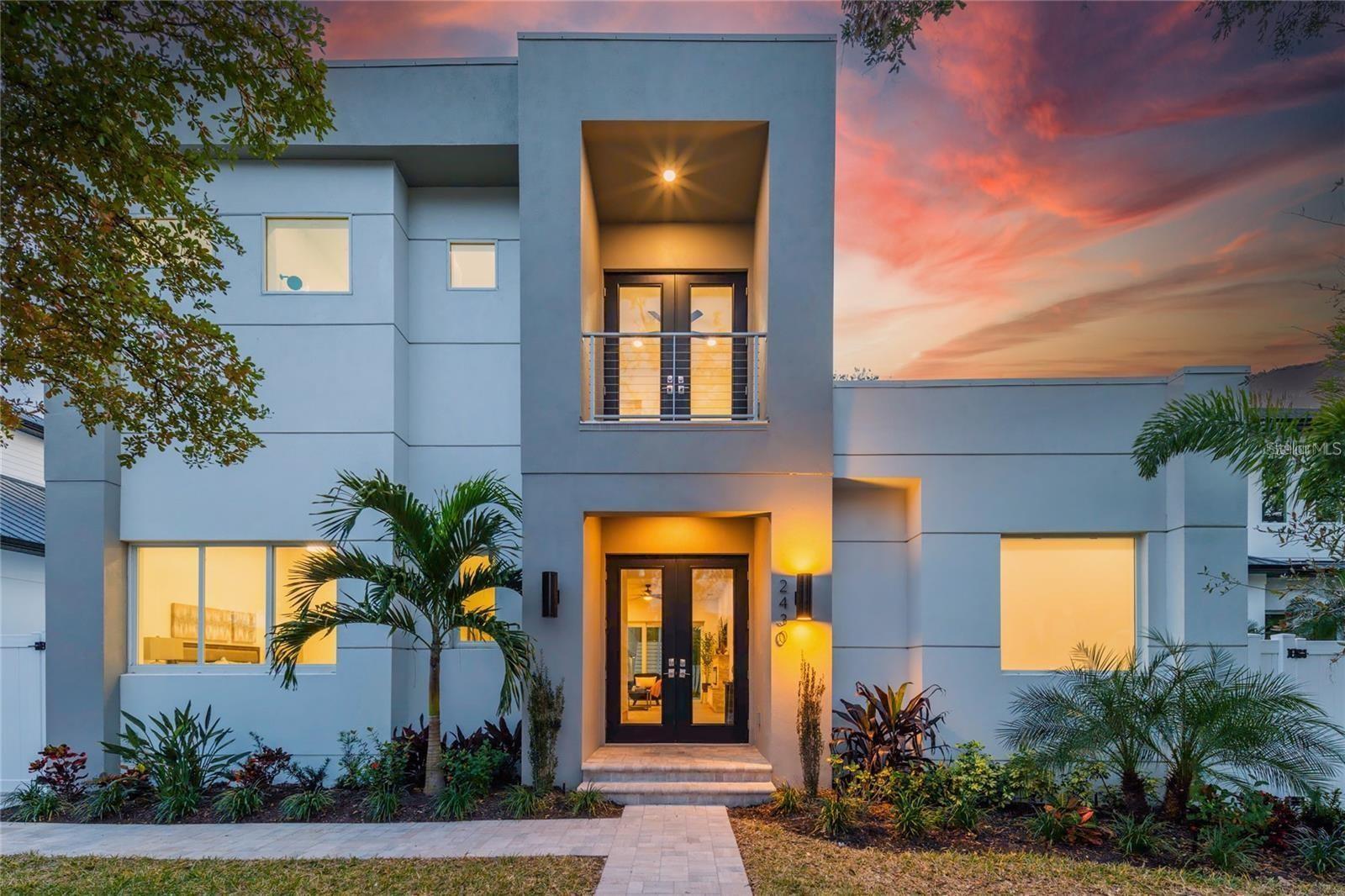 2430 Floyd St, Sarasota, FL 34239
