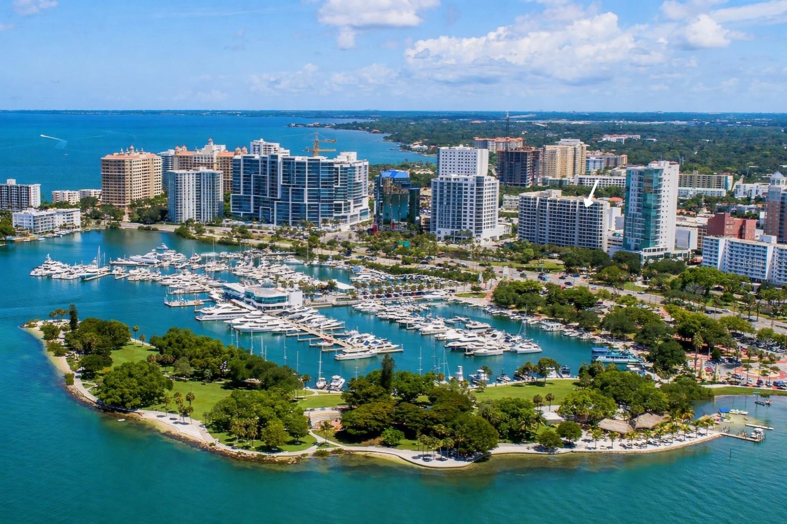 1255 N Gulfstream Ave #1407, Sarasota, FL 34236