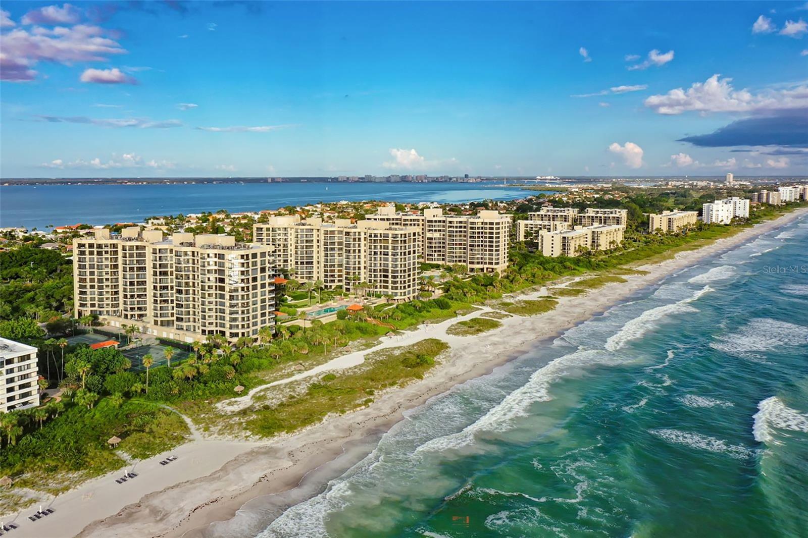 1281 Gulf Of Mexico Dr #708, Longboat Key, FL 34228