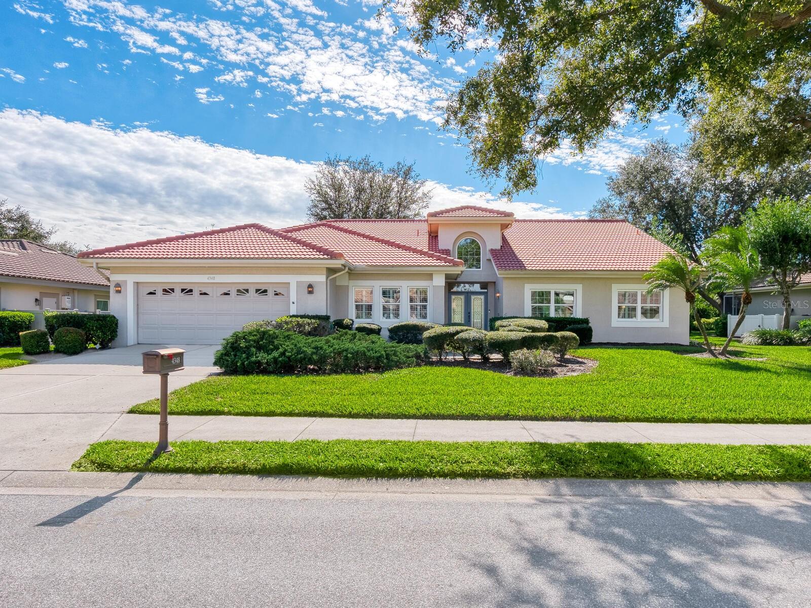 4348 Highland Oaks Cir, Sarasota, FL 34235