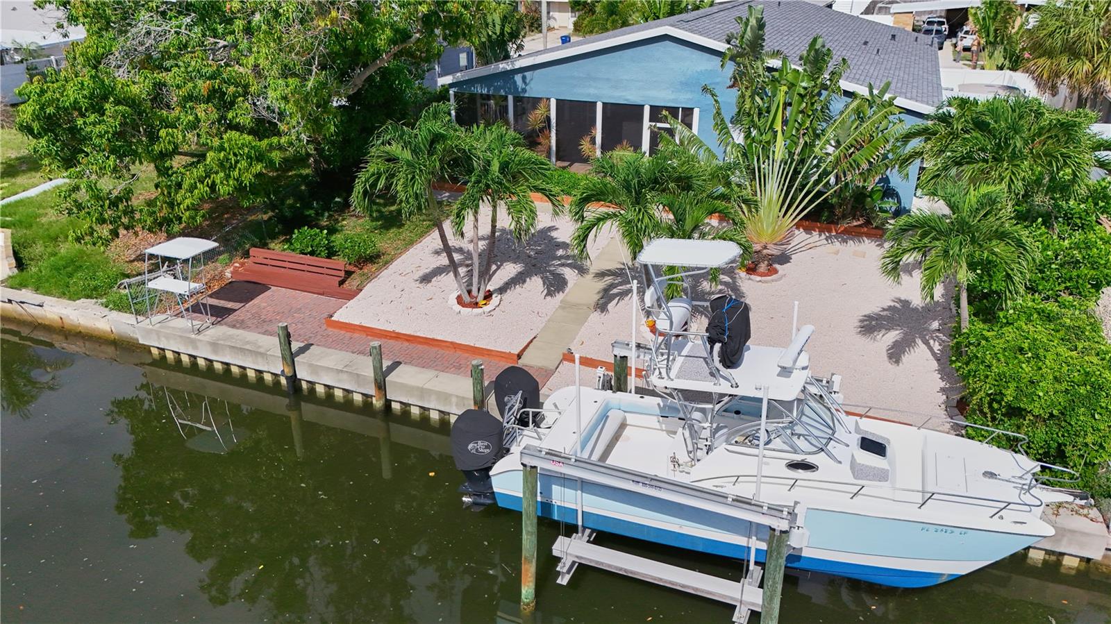 6811 Georgia Ave, Bradenton, FL 34207