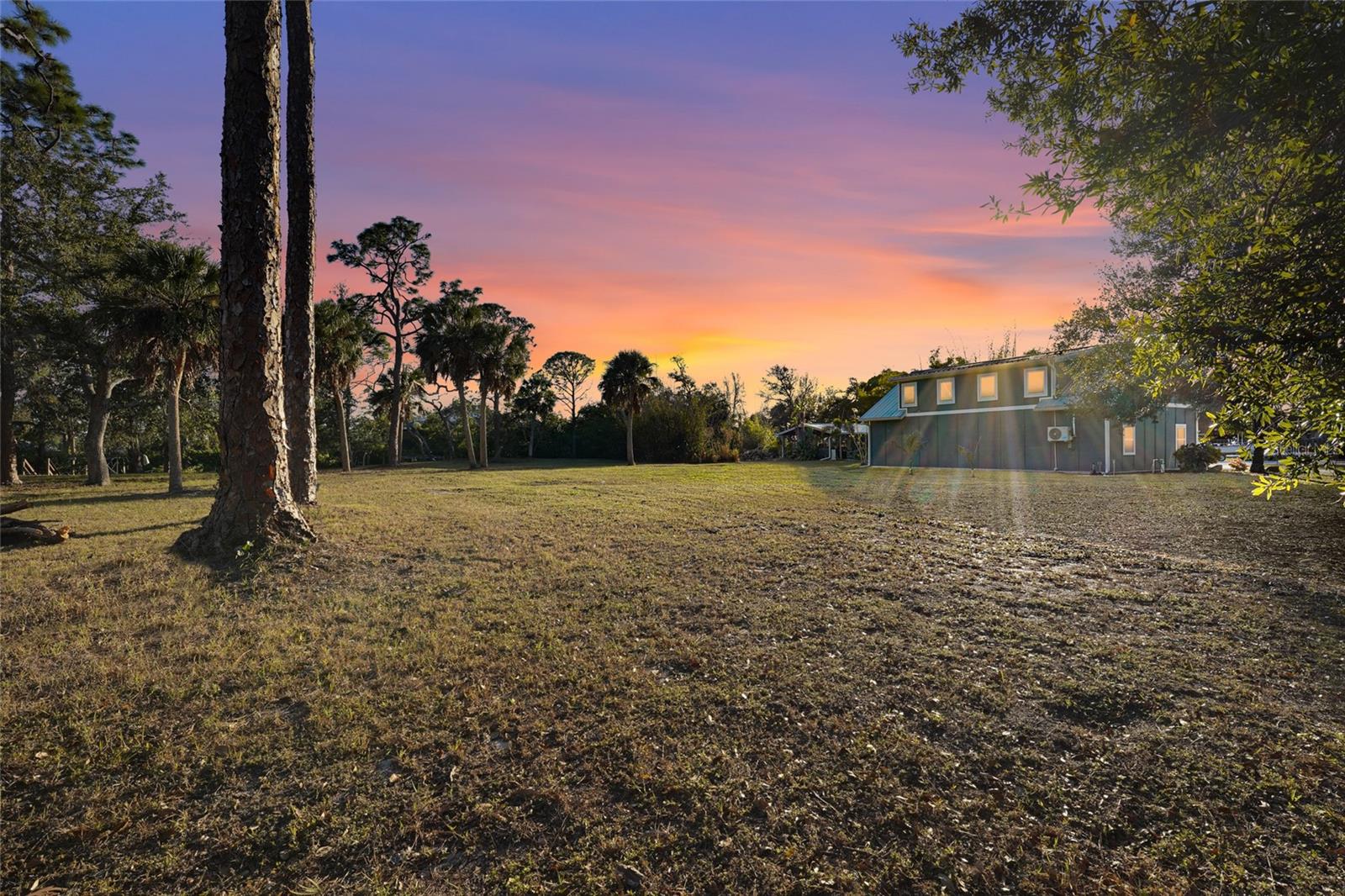 405 Estil Dr N, Nokomis, FL 34275