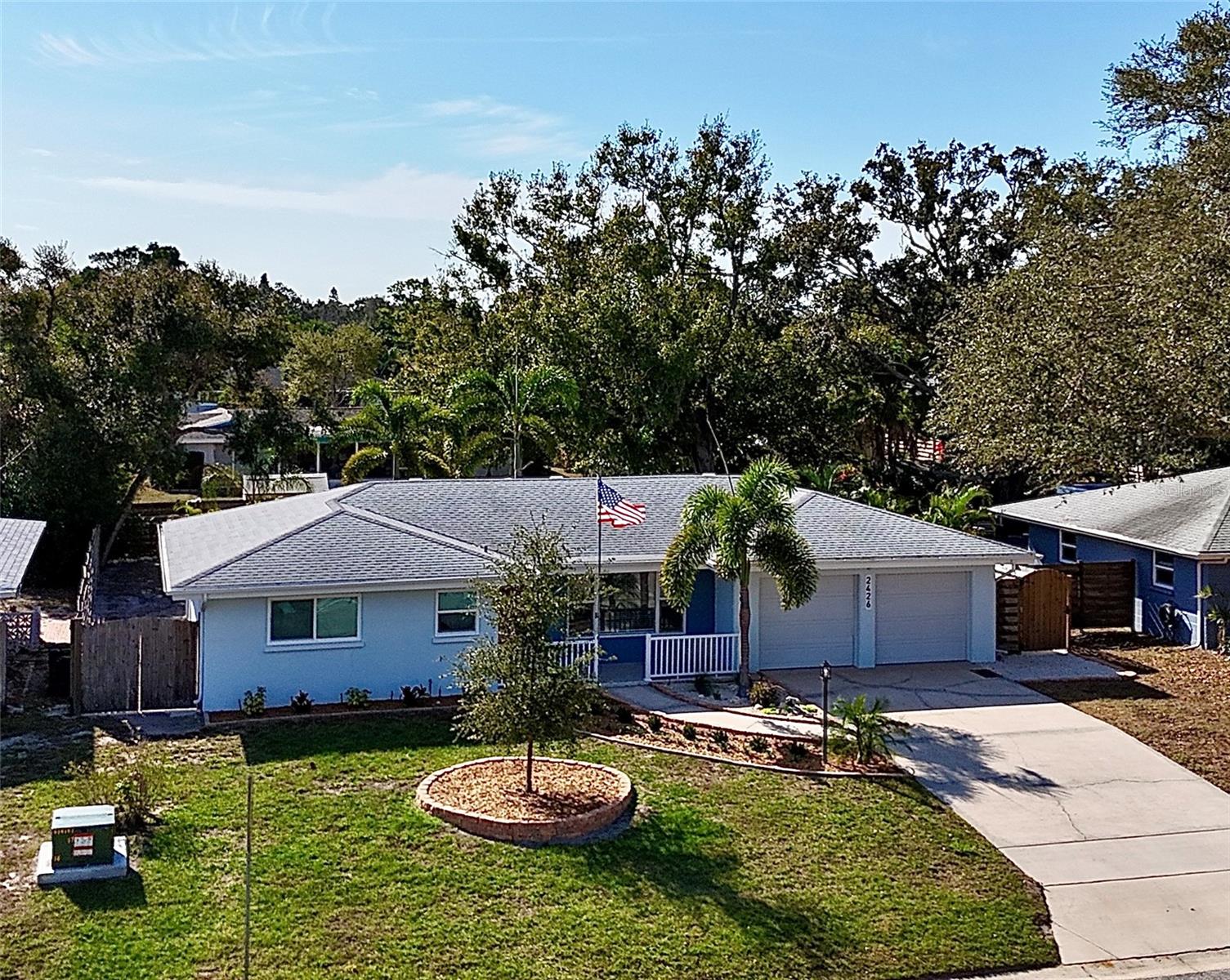 2426 Tangerine Dr, Sarasota, FL 34239