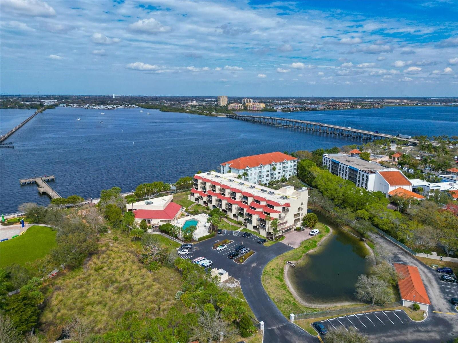 204 3rd St W #405, Bradenton, FL 34205