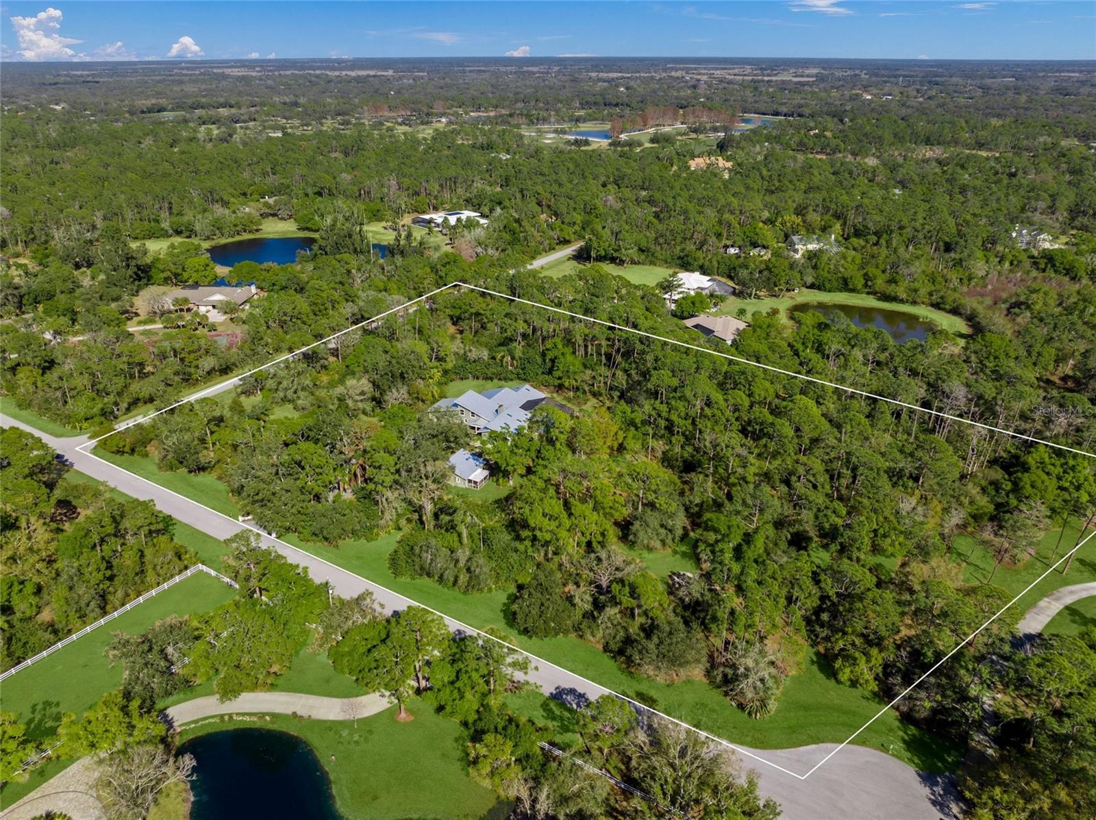 6851 Shetland Way, Sarasota, FL 34241