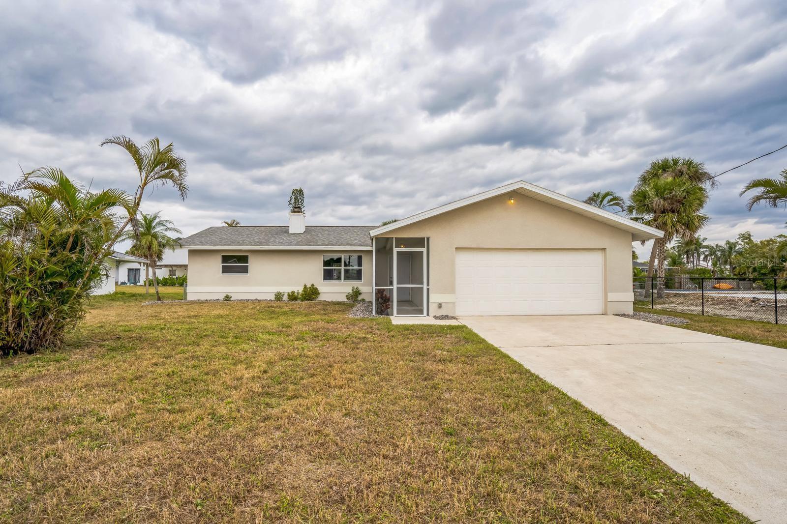 6064 Park Rd, Fort Myers, FL 33908