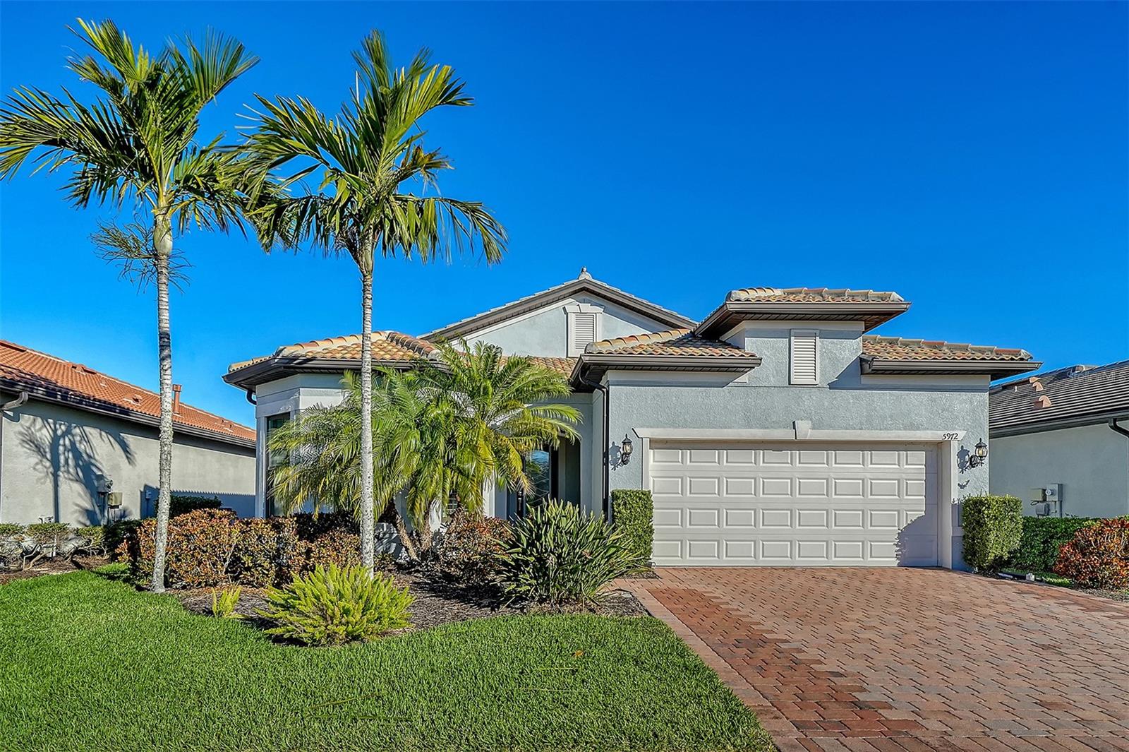 5972 Snowy Egret Dr, Sarasota, FL 34238