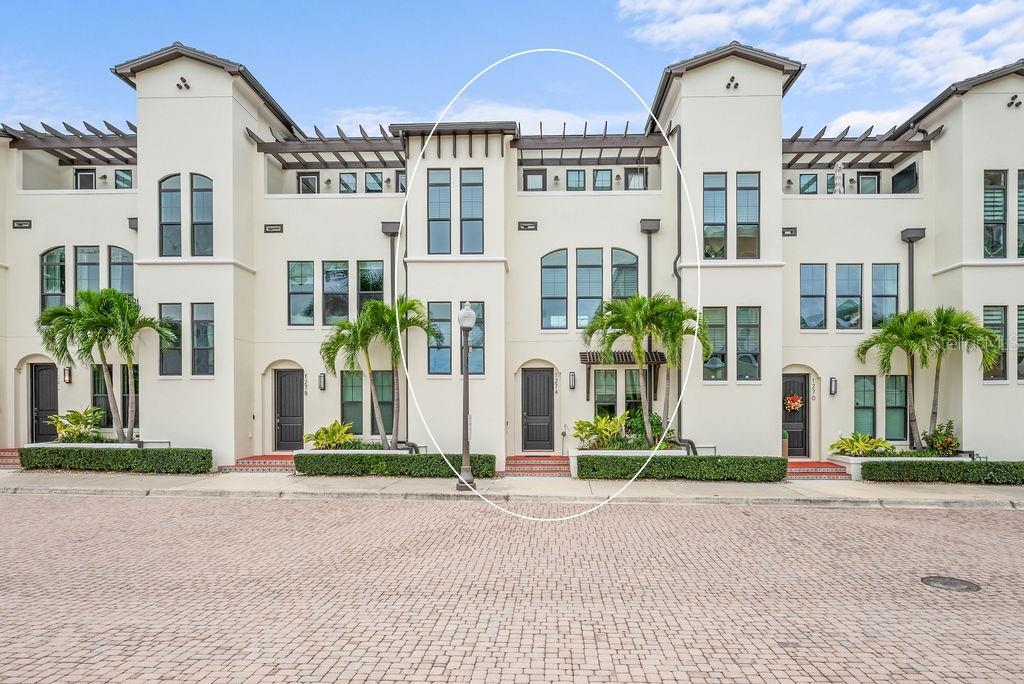1274 May Ln, Sarasota, FL 34236