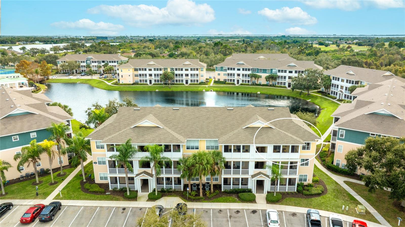 4802 51st St W #512, Bradenton, FL 34210