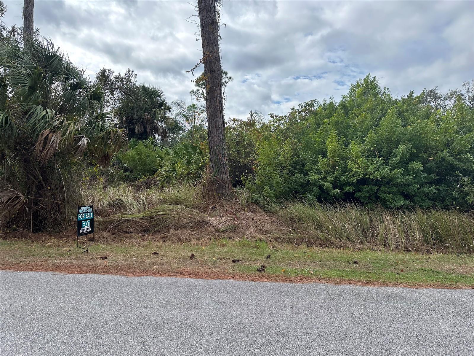 Libby Rd, North Port, FL 34287