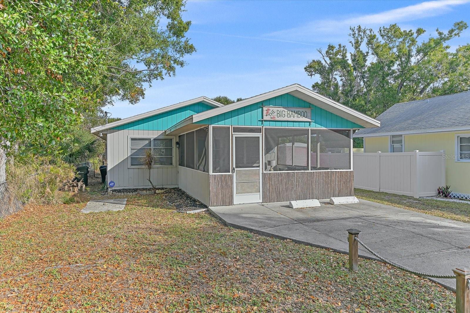 140 Avenida De La Isla, Nokomis, FL 34275