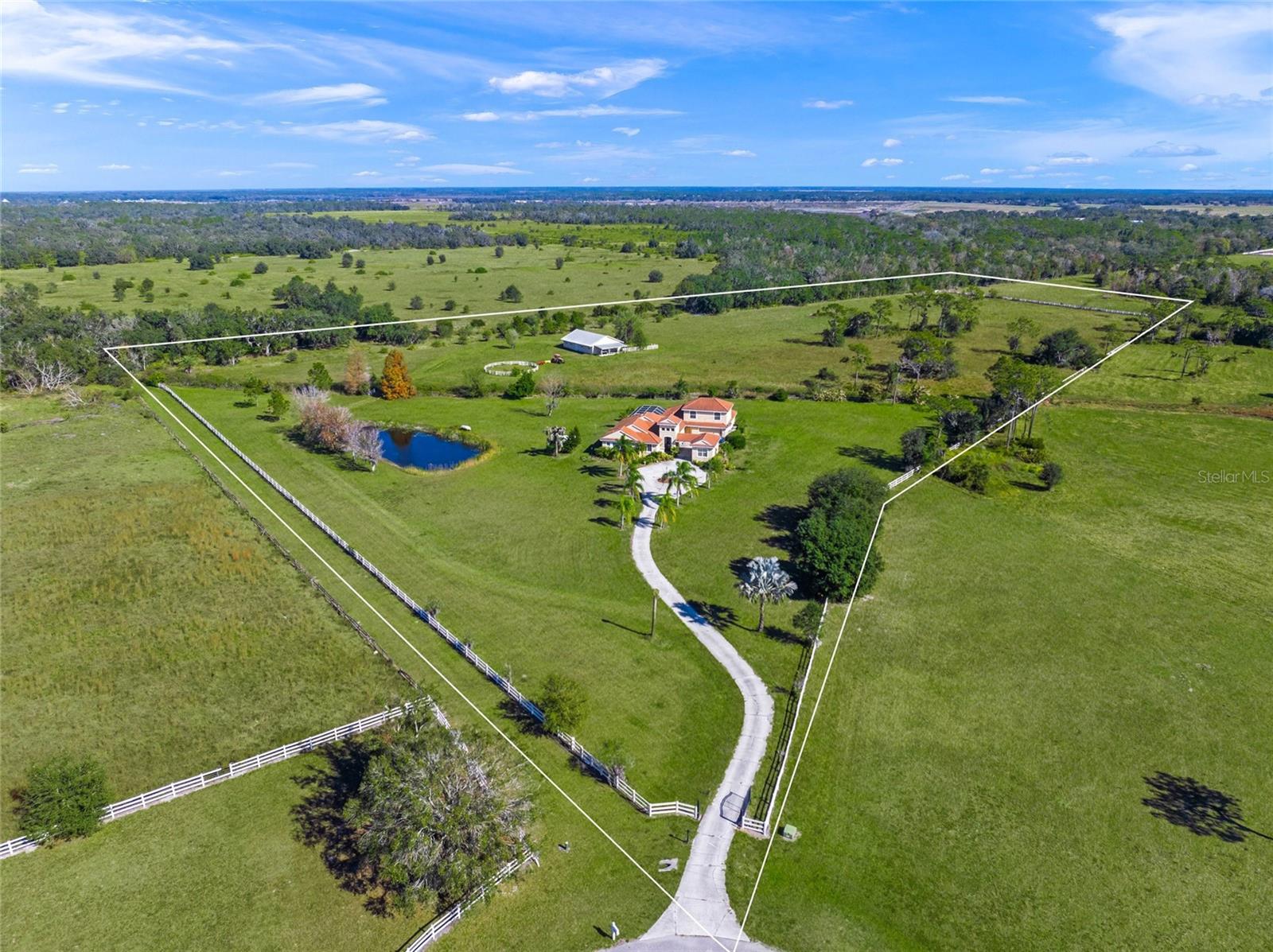 16123 Cutting Horse Trl, Myakka City, FL 34251