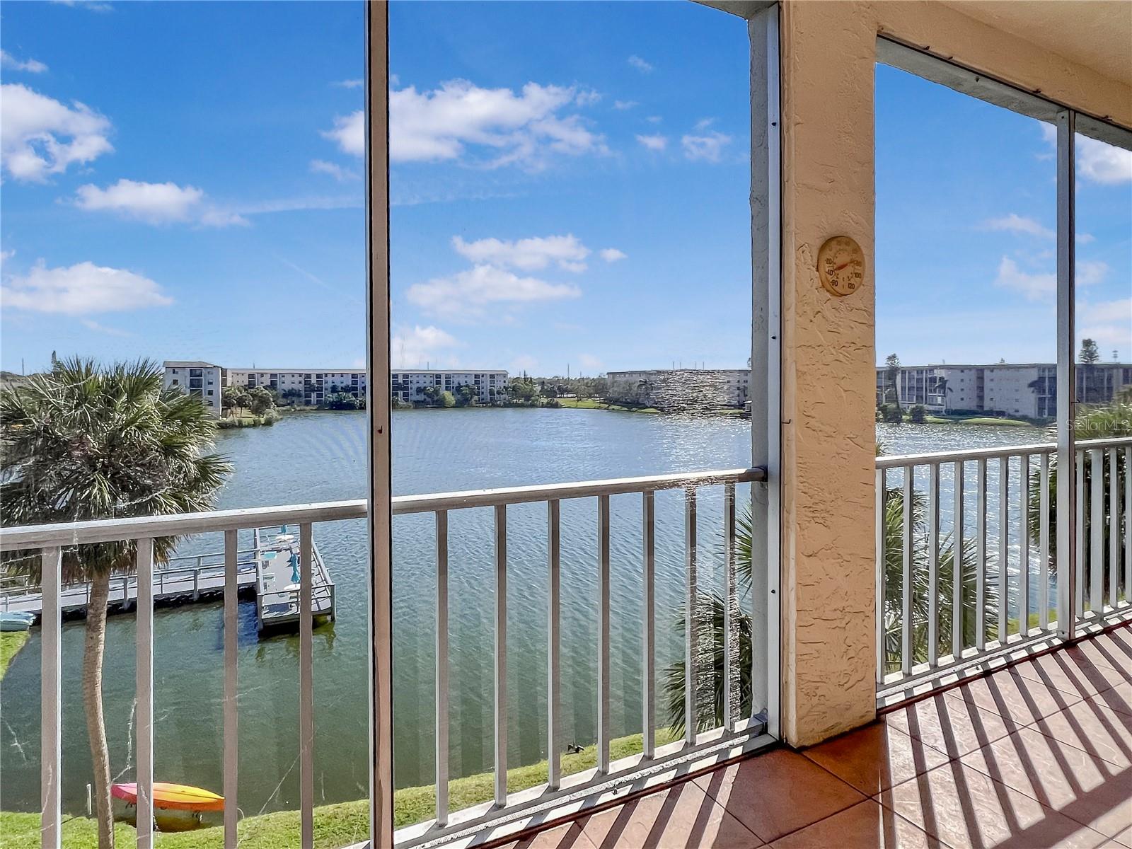 3424 Lake Bayshore Dr #405 Building P, Bradenton, FL 34205