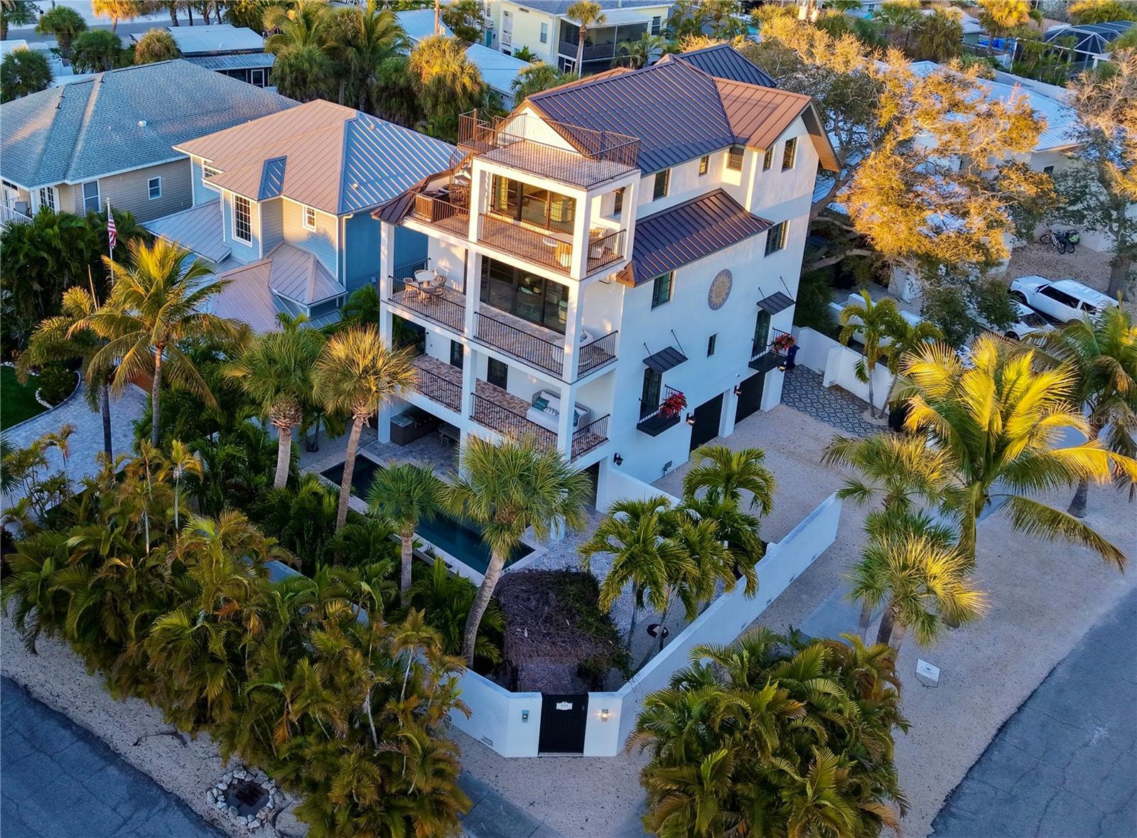 5263 Avenida De Cortez, Sarasota, FL 34242