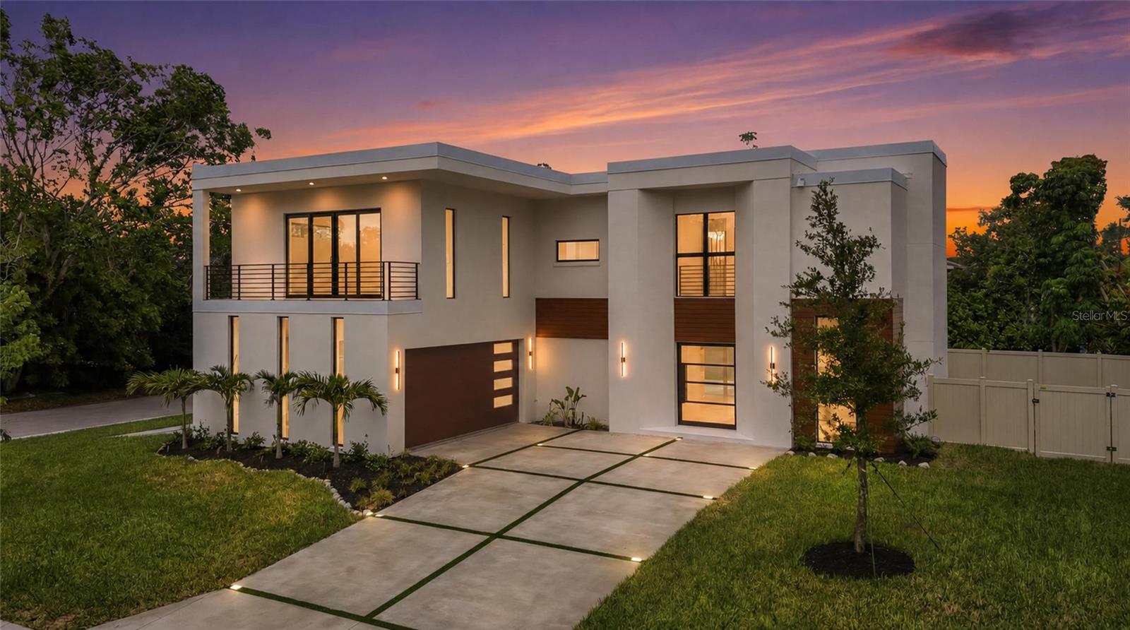 2604 Sydelle St, Sarasota, FL 34237