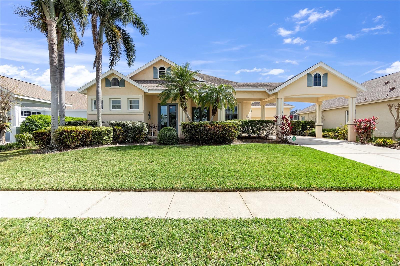4616 Blue Marlin Dr, Bradenton, FL 34208