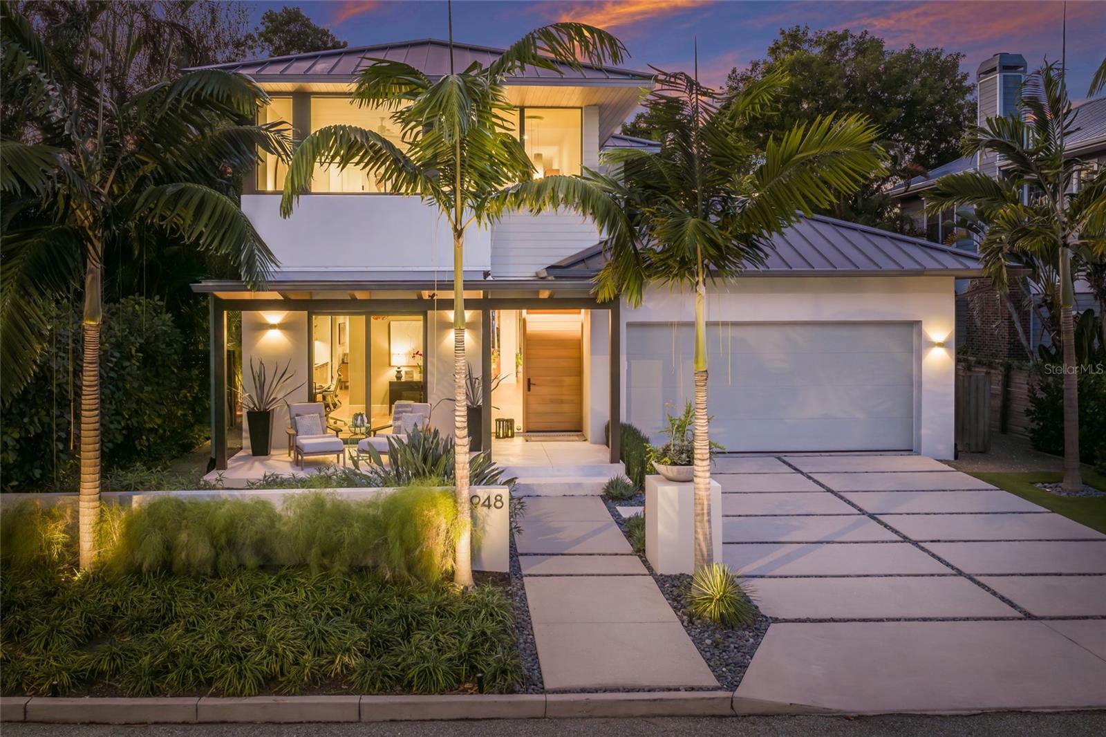 948 Citrus Ave, Sarasota, FL 34236