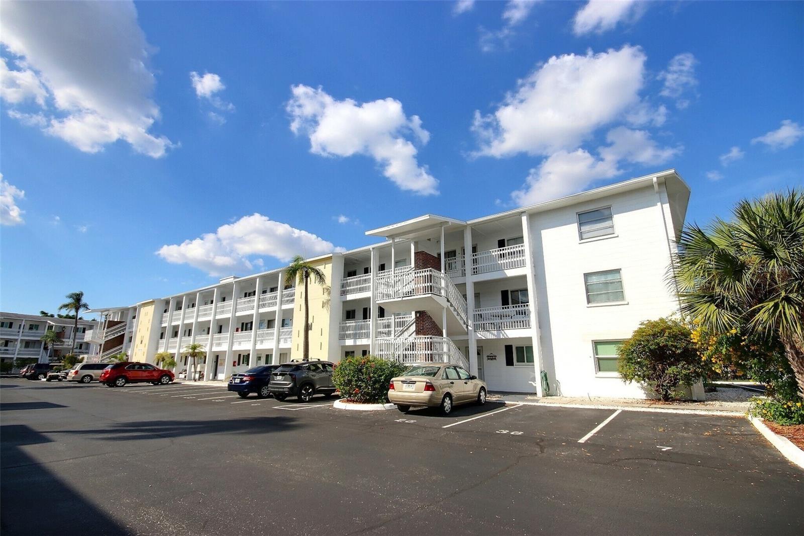 1631 Leisure Dr #M36, Bradenton, FL 34207