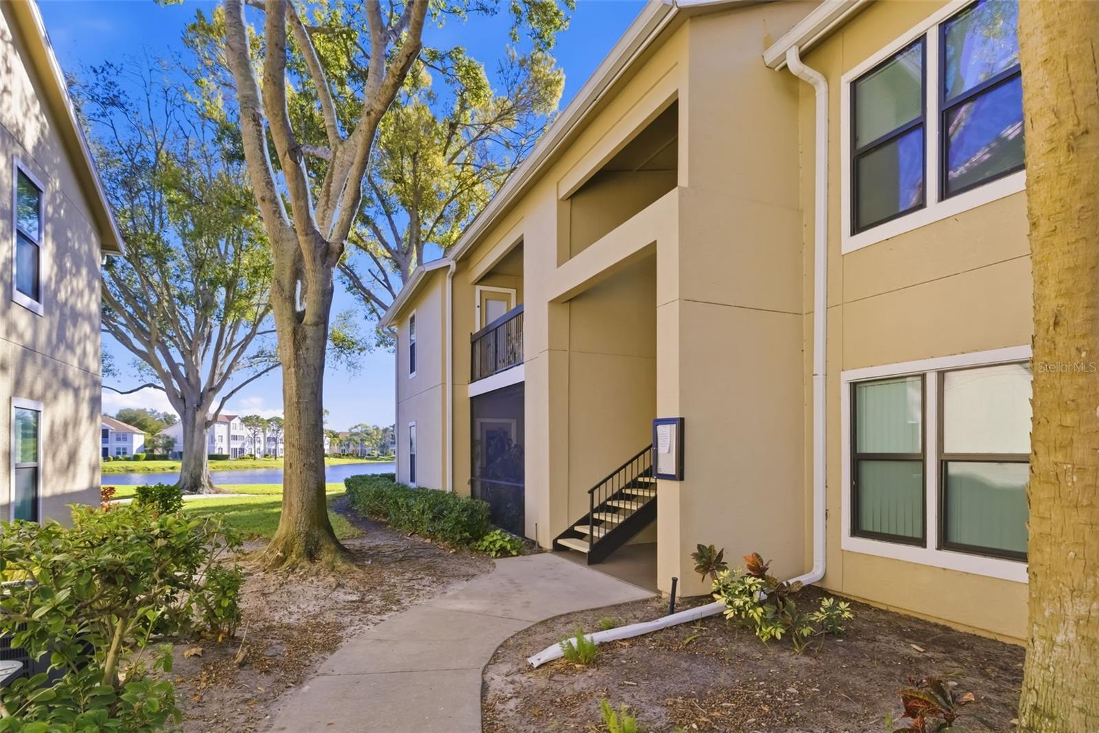 4053 Crockers Lake Blvd #22, Sarasota, FL 34238