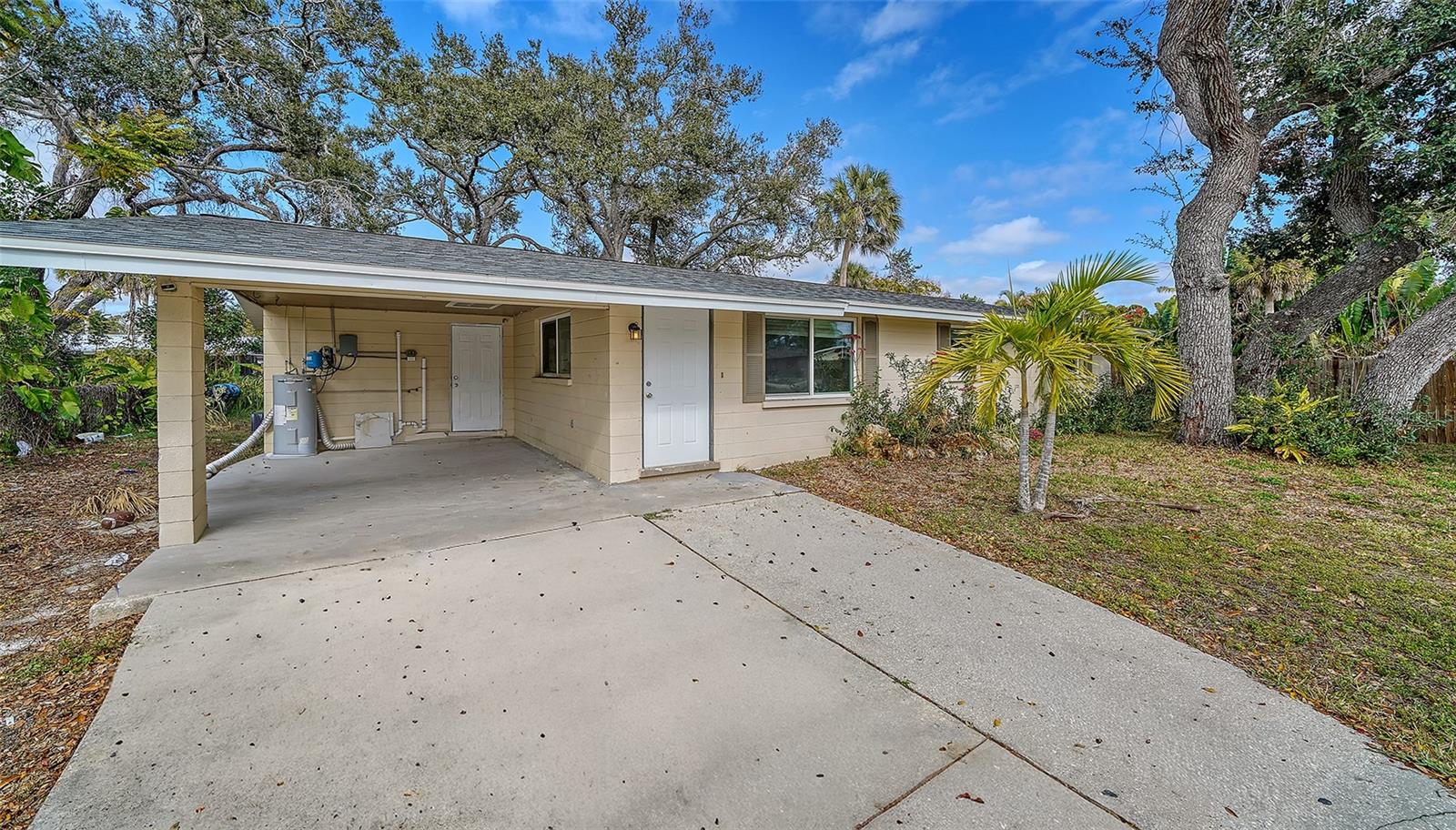 1203 Pineland Ave, Venice, FL 34285