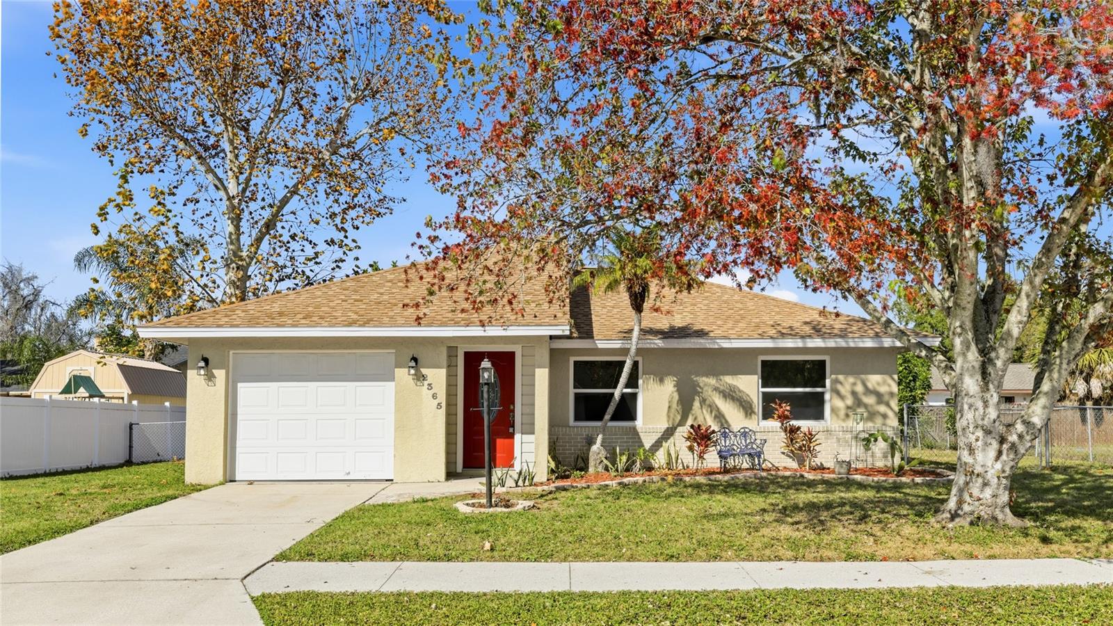 2365 Spring Oaks Cir, Sarasota, FL 34234
