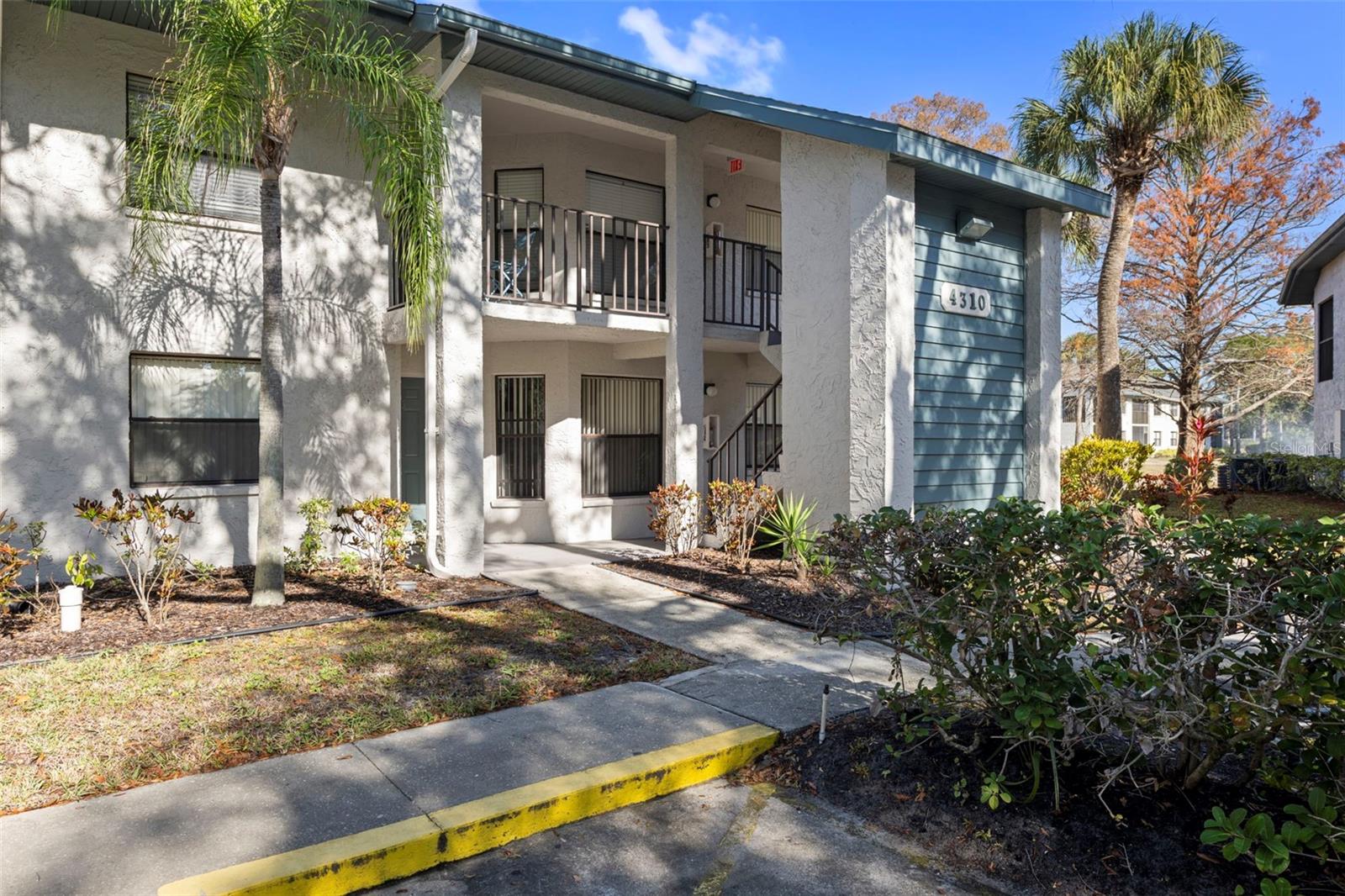 4310 46 Ave Ave W #103, Bradenton, FL 34210