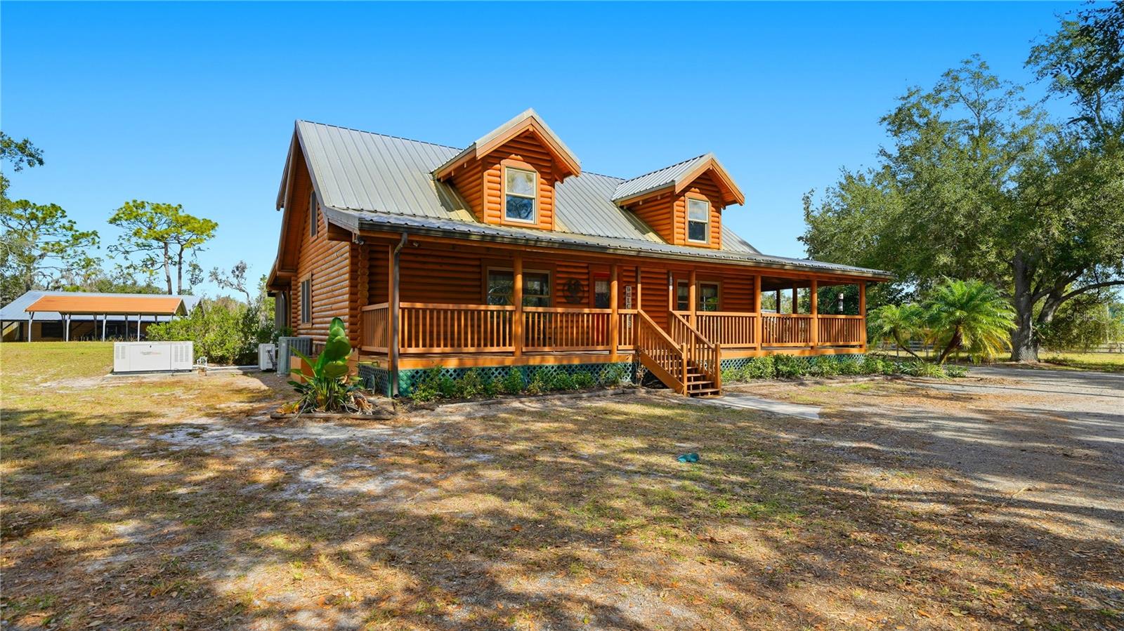 2690 Myakka Rd, Sarasota, FL 34240