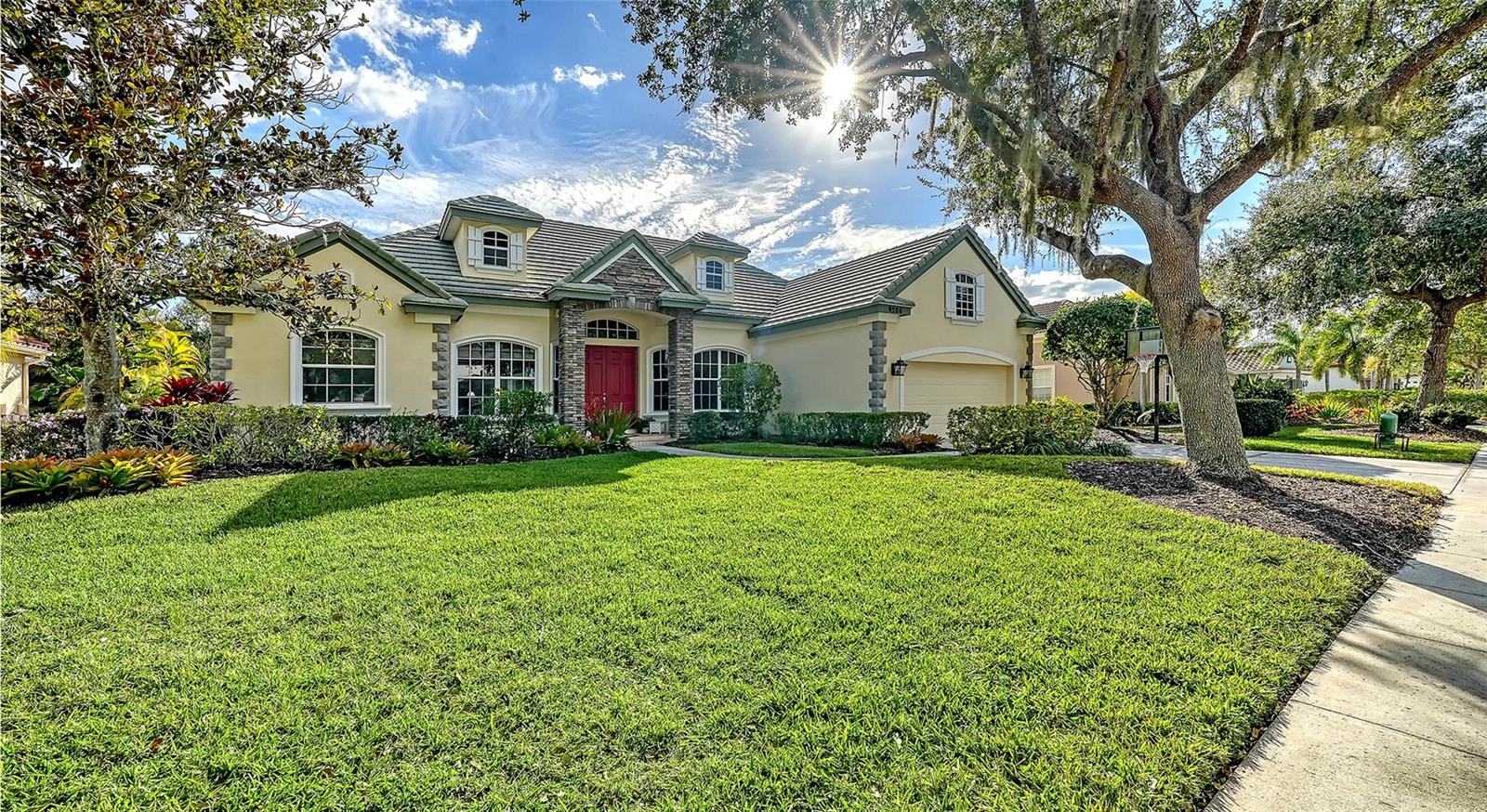 9506 Royal Calcutta Pl, Bradenton, FL 34202