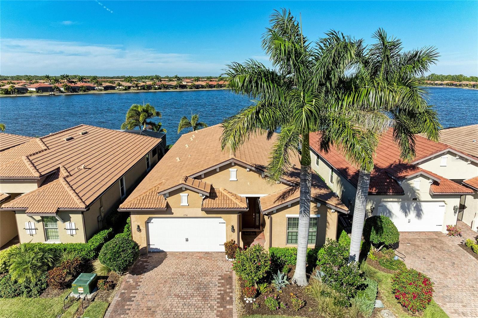 176 Maraviya Blvd, Nokomis, FL 34275