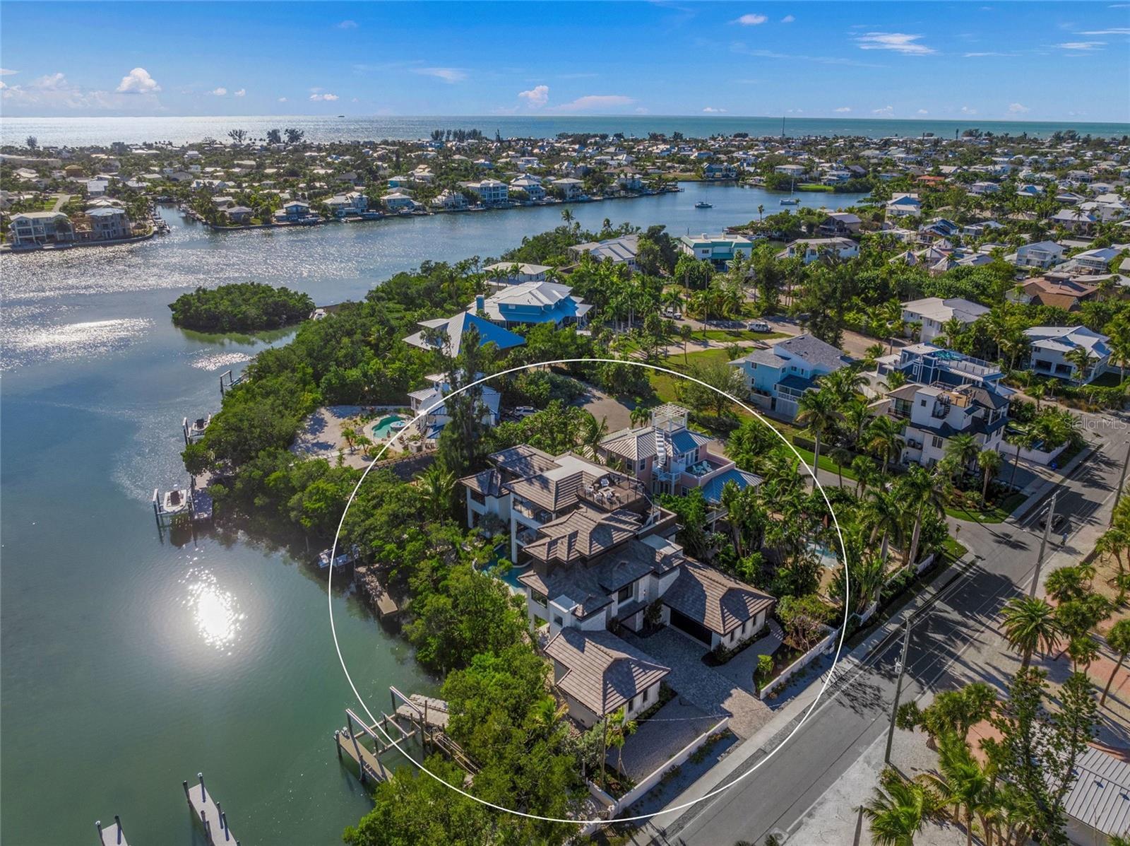 821 S Bay Blvd, Anna Maria, FL 34216