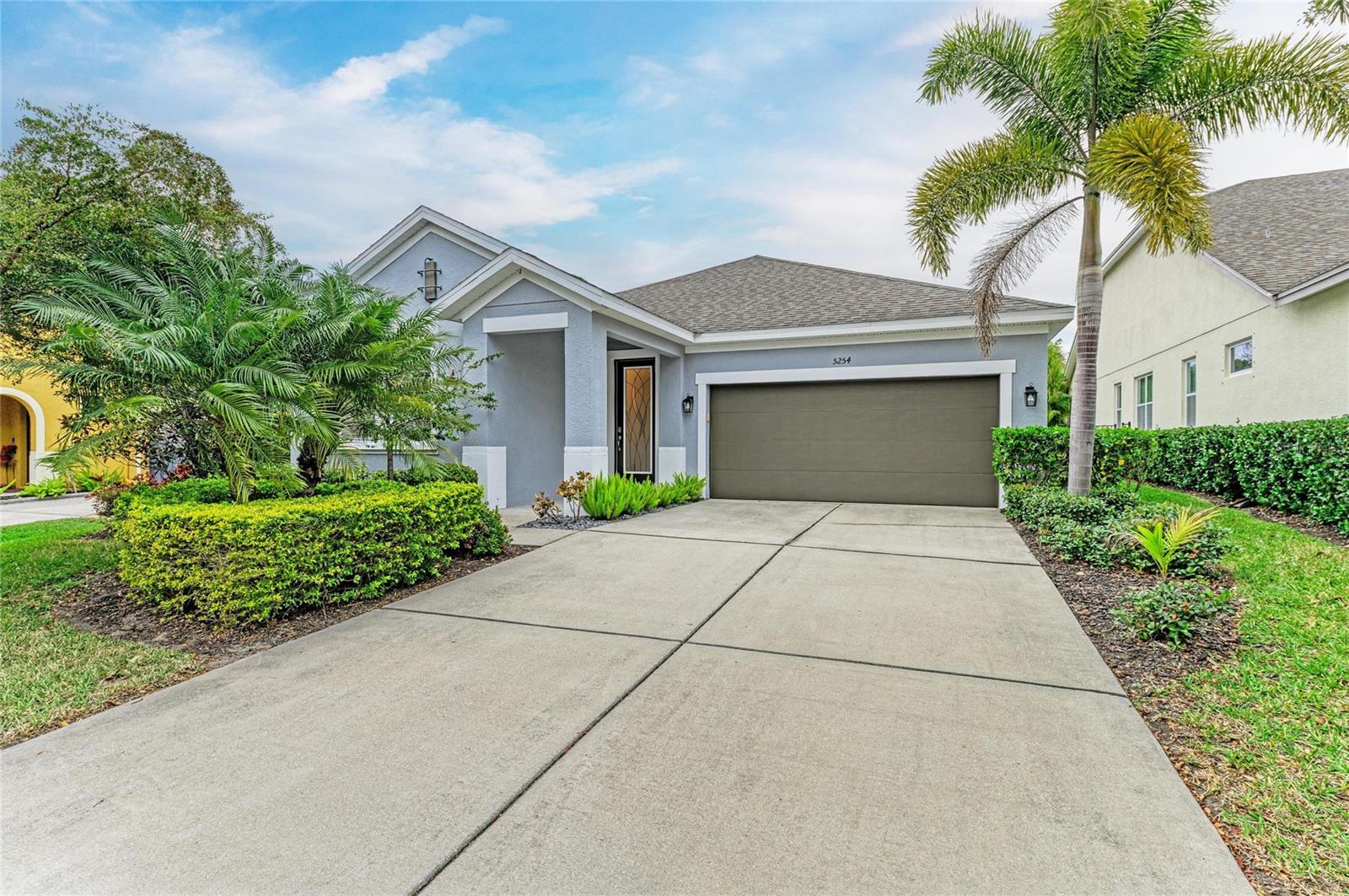 5254 Asher Ct, Sarasota, FL 34232