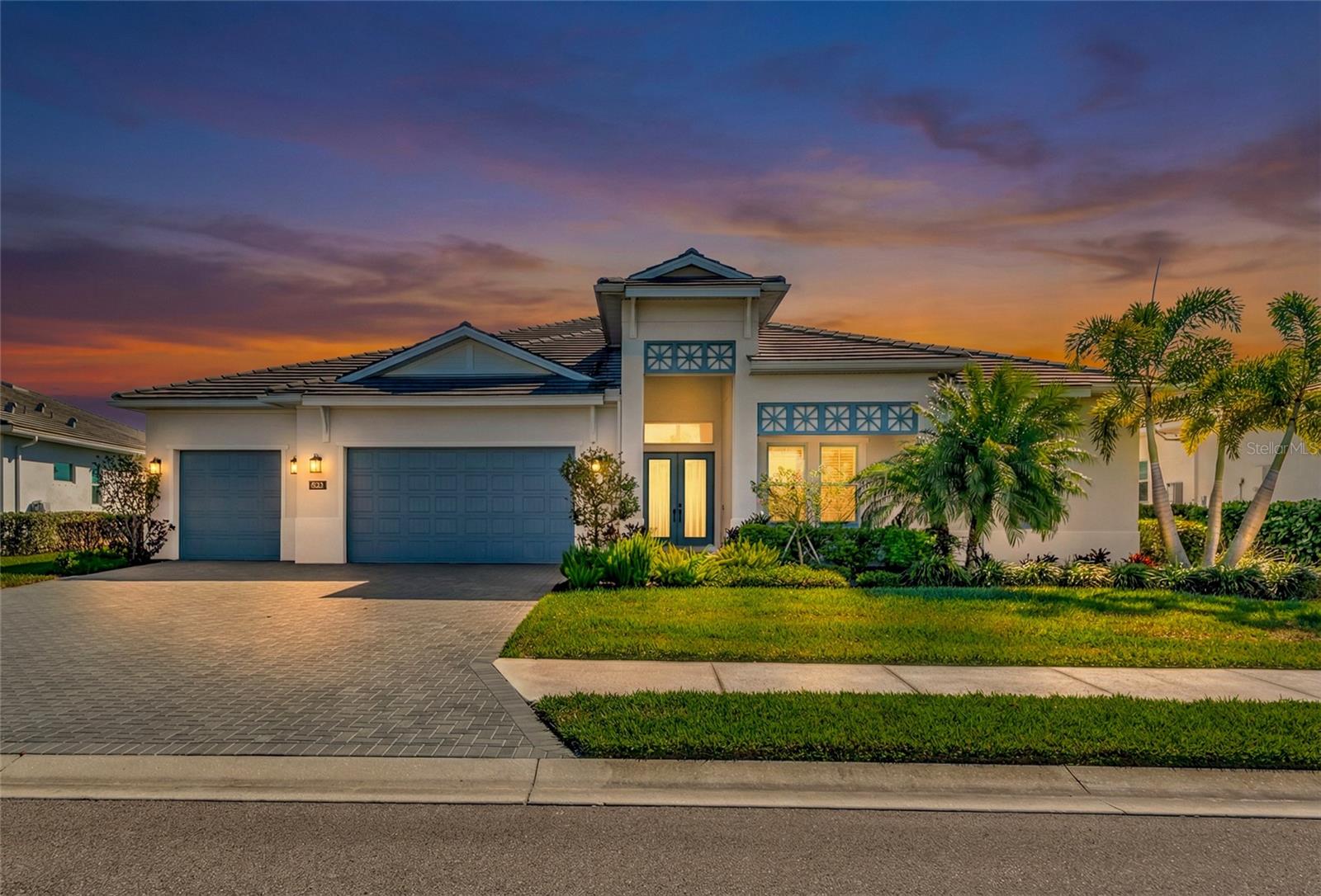 8252 Redonda Loop, Bradenton, FL 34202