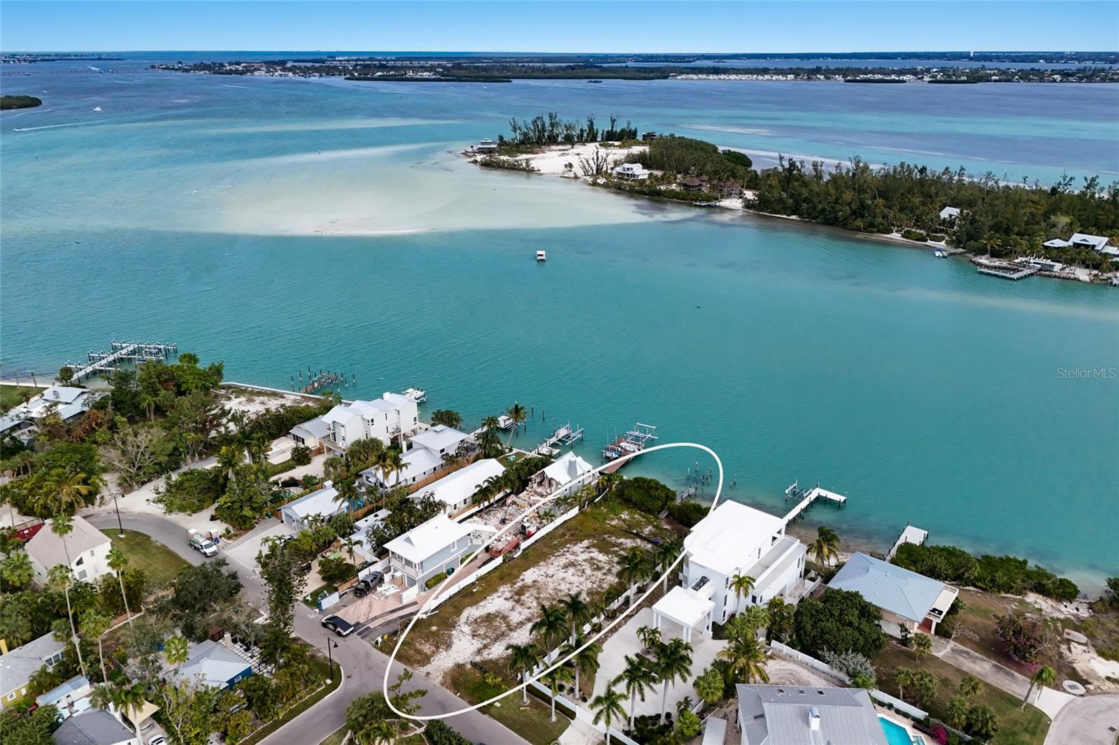 7094 Longboat Dr E, Longboat Key, FL 34228