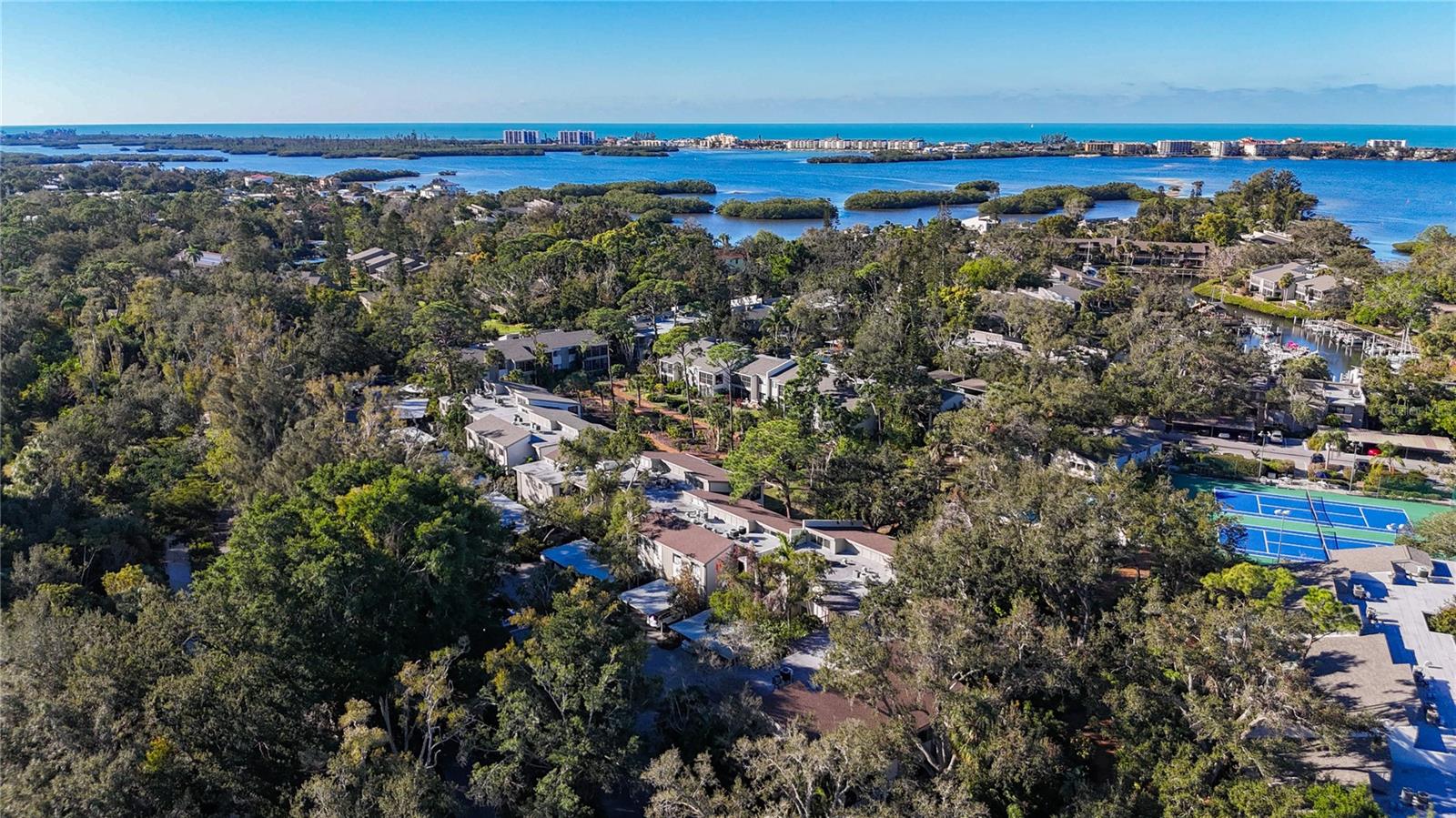 1508 Pelican Cove Rd #Gr232, Sarasota, FL 34231