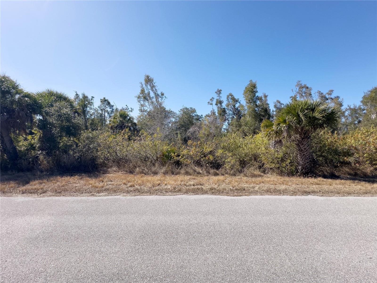 1071 Forrestal St, Port Charlotte, FL 33953