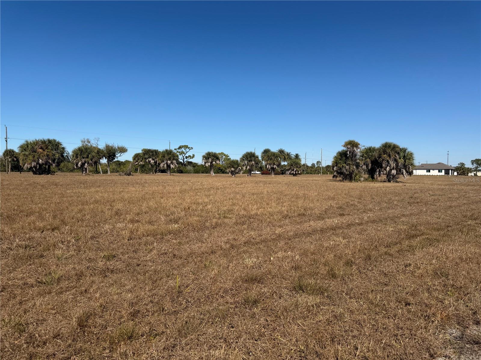 7 & 9 Chickadee Ln, Placida, FL 33946